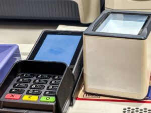 コンビニで使える？ウルトラペイ（ultra pay）のコンビニでの使い方